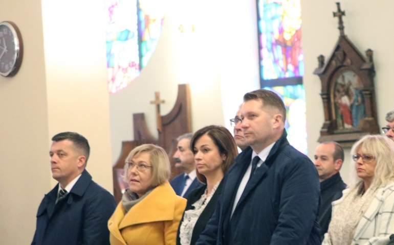 Kurator Nowak na dywaniku u ministra. Chodzi o wniosek o jej odwołanie