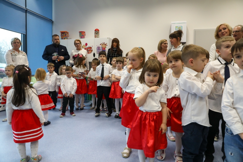 Miasto podziękowało kurii za wynajem niszczejącego lokalu. Maluchy mają w końcu godne warunki