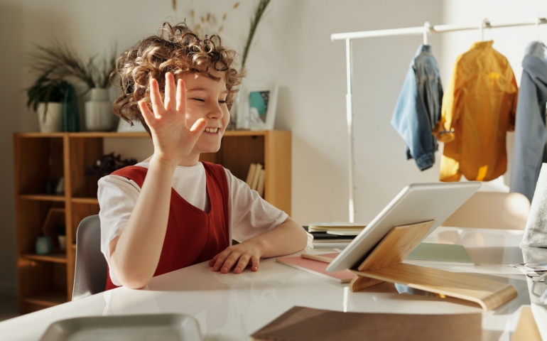 Zdalna nauka tylko dla niezaszczepionych uczniów. Ministerstwo edukacji zmieni wytyczne?